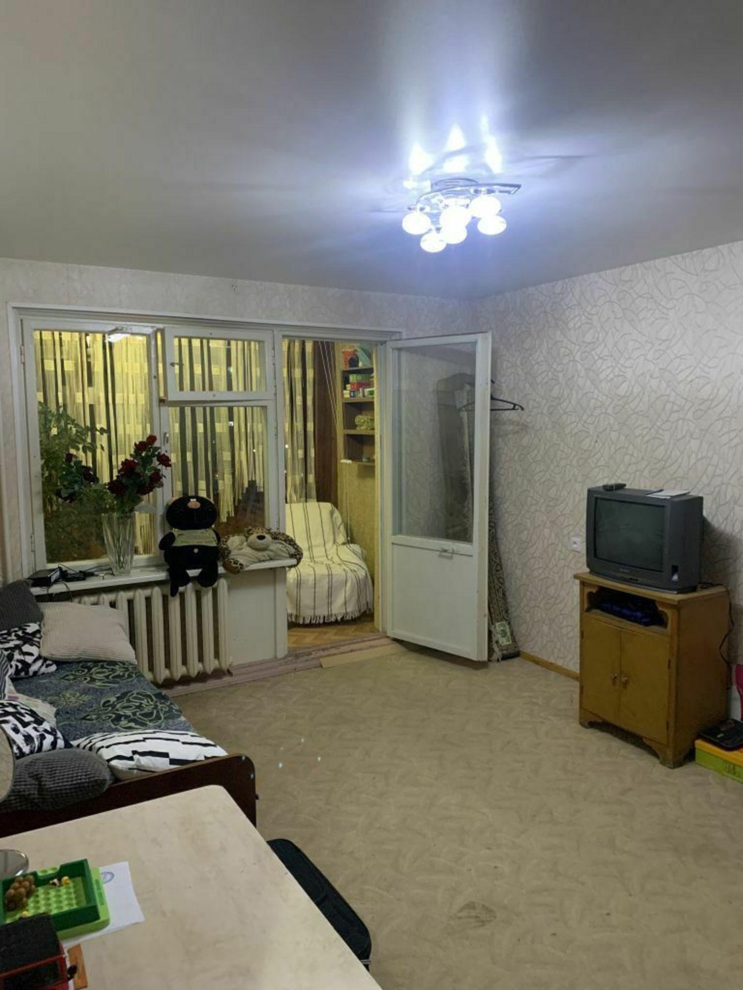 Купить квартиру за 4 300 000 рублей на Калинина ул, 2к4