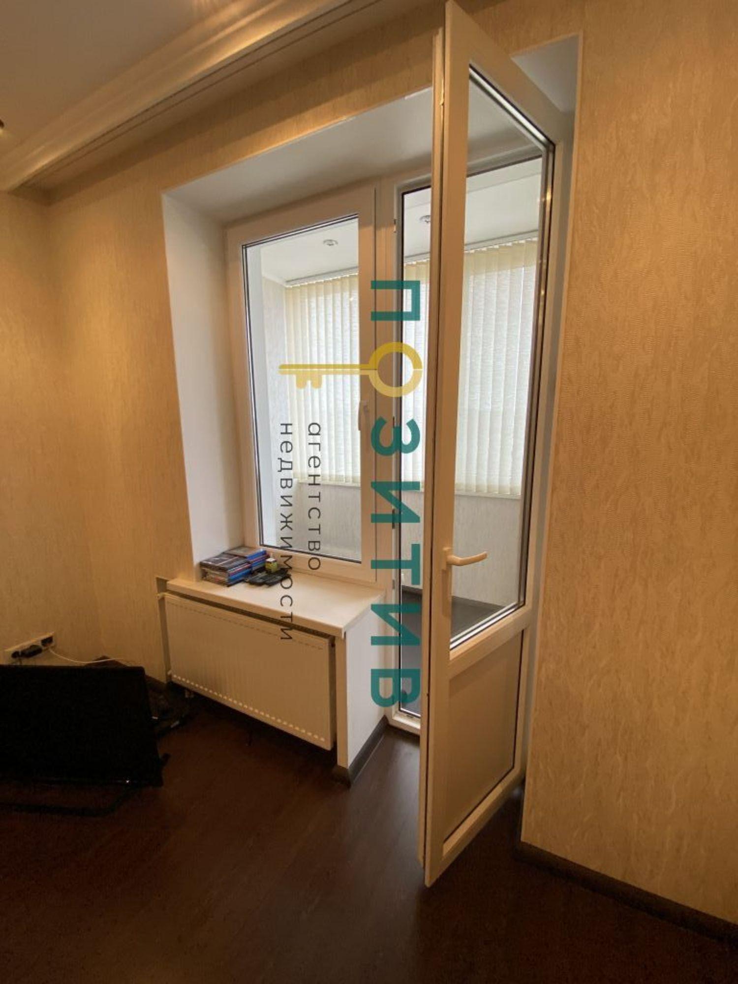 Купить квартиру за 10 100 000 рублей на Розы Люксембург ул, 42