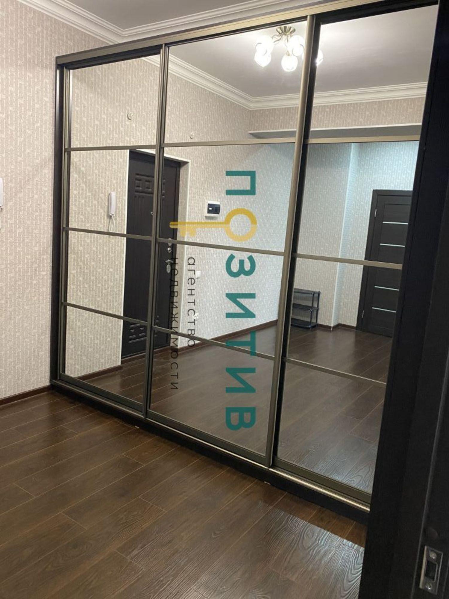 Купить квартиру за 8 100 000 рублей на Бунимовича ул, 15к1