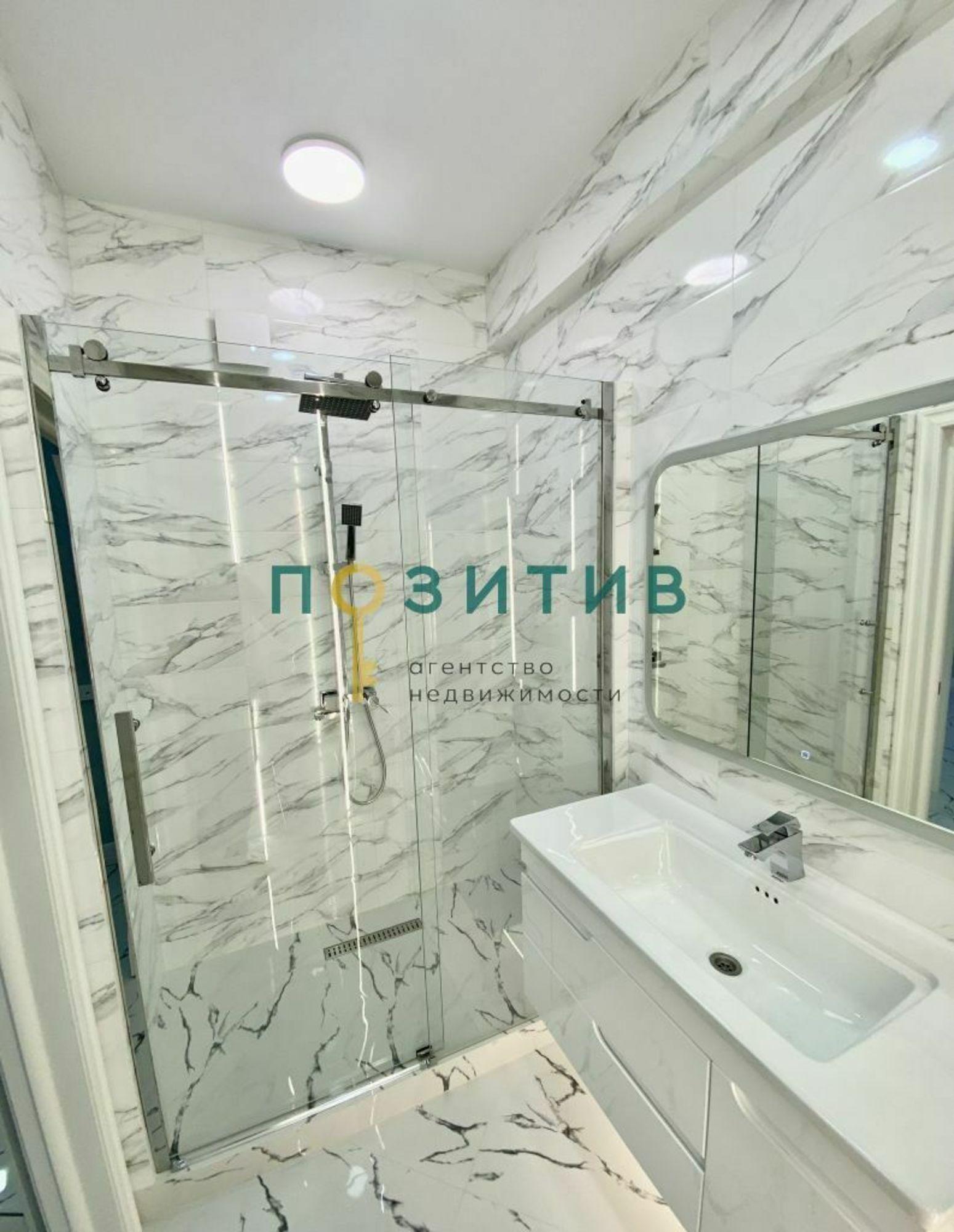 Купить квартиру за 12 200 000 рублей на Адмиральского ул, 1А