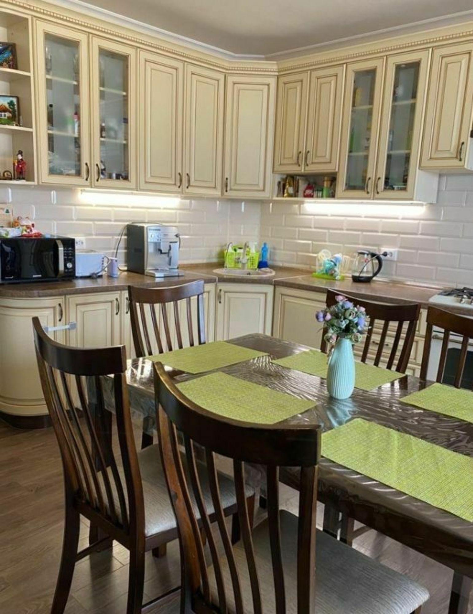 Купить квартиру за 12 700 000 рублей на Нежнова ул, 21к4