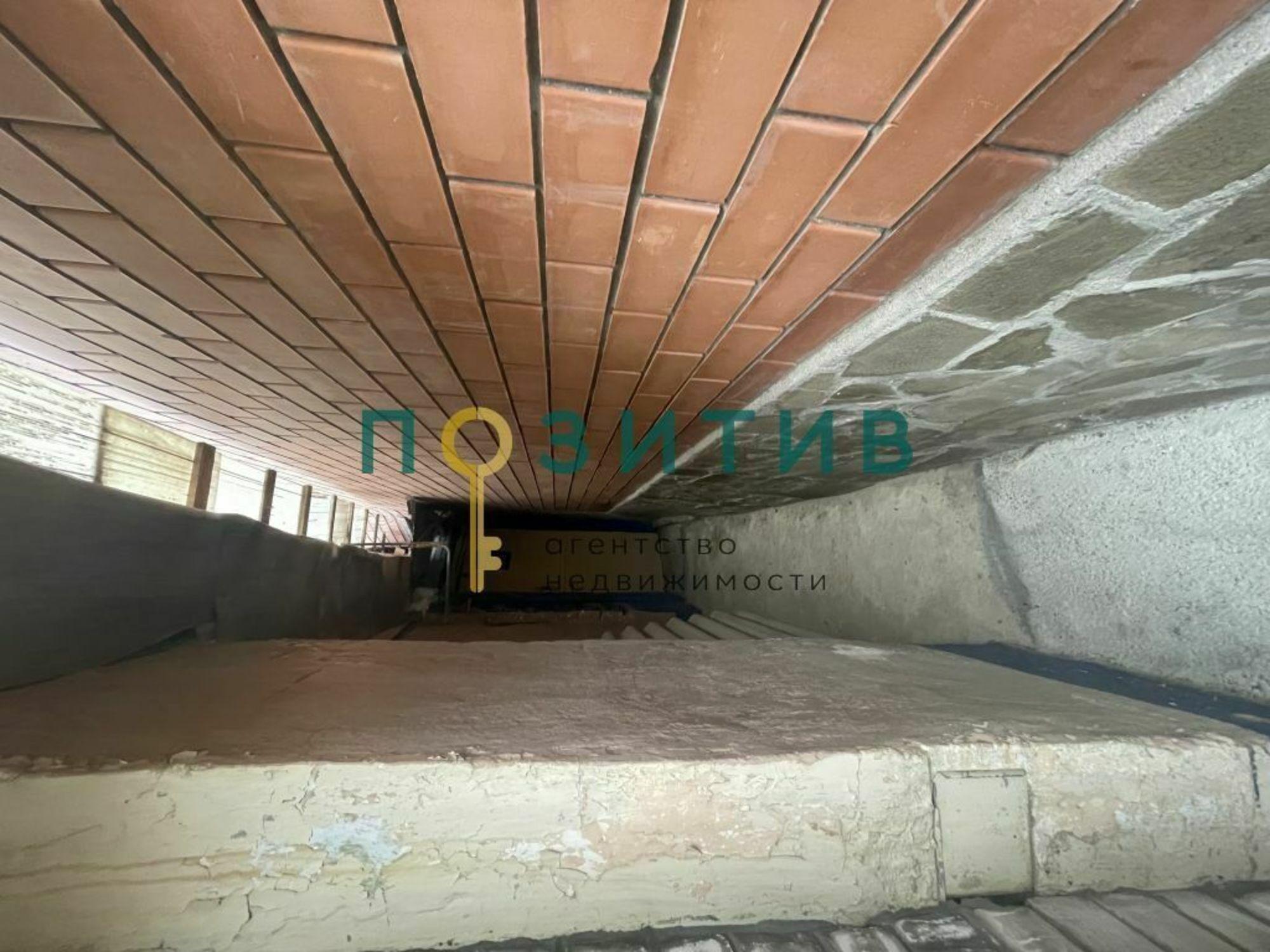 Купить квартиру за 6 400 000 рублей на Кирова пл, 13