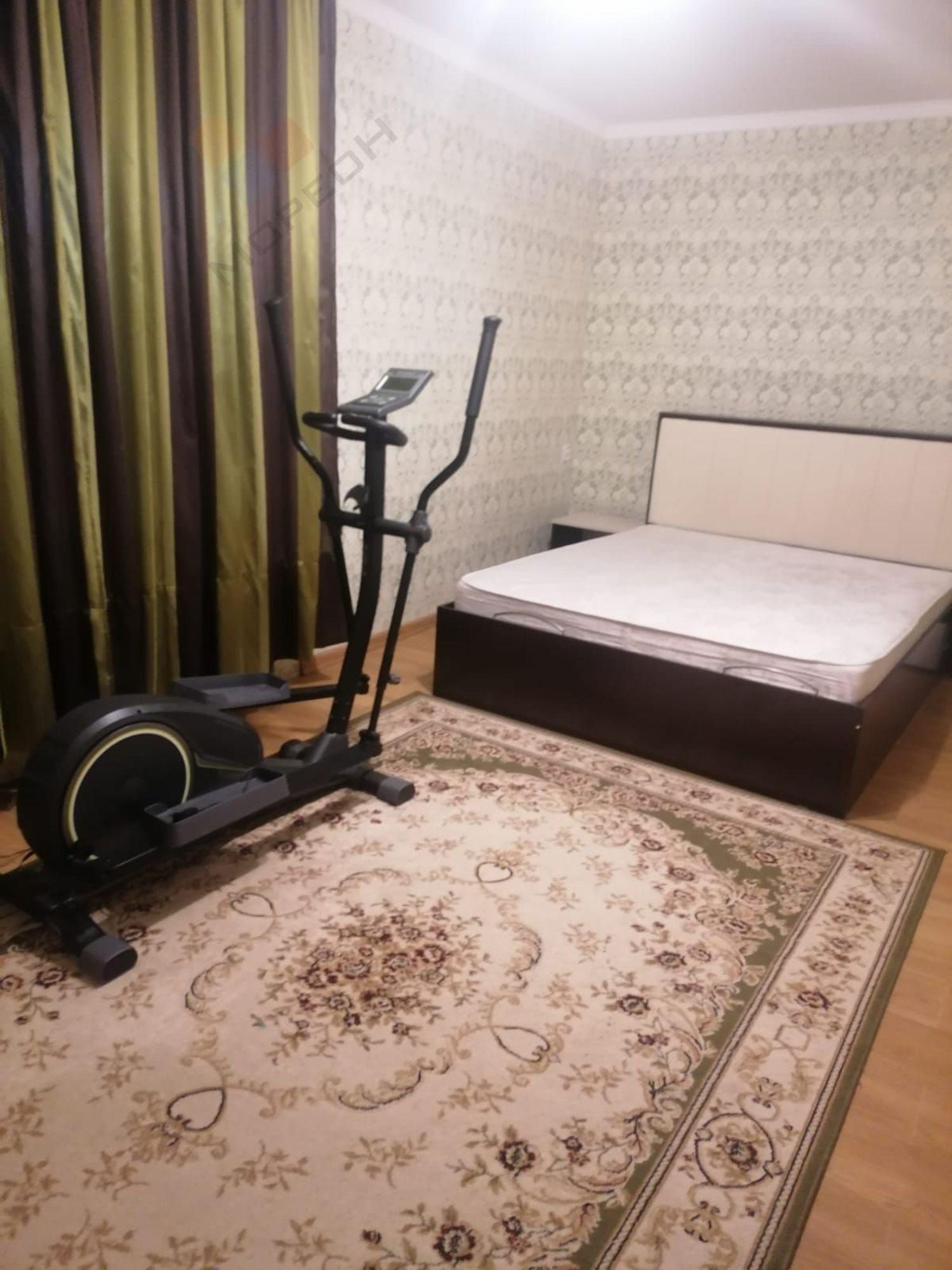 Купить дачу, дом, коттедж за 27 000 000 рублей на Степана Коцура ул, 26