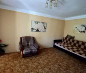2-комн, 40кв м, этаж 1/1 Власова ул, 45