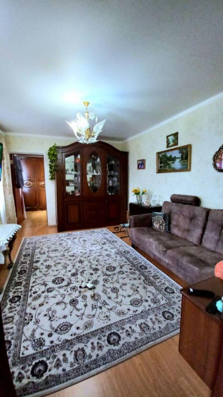 4-комн квартира Пастухова ул, 18