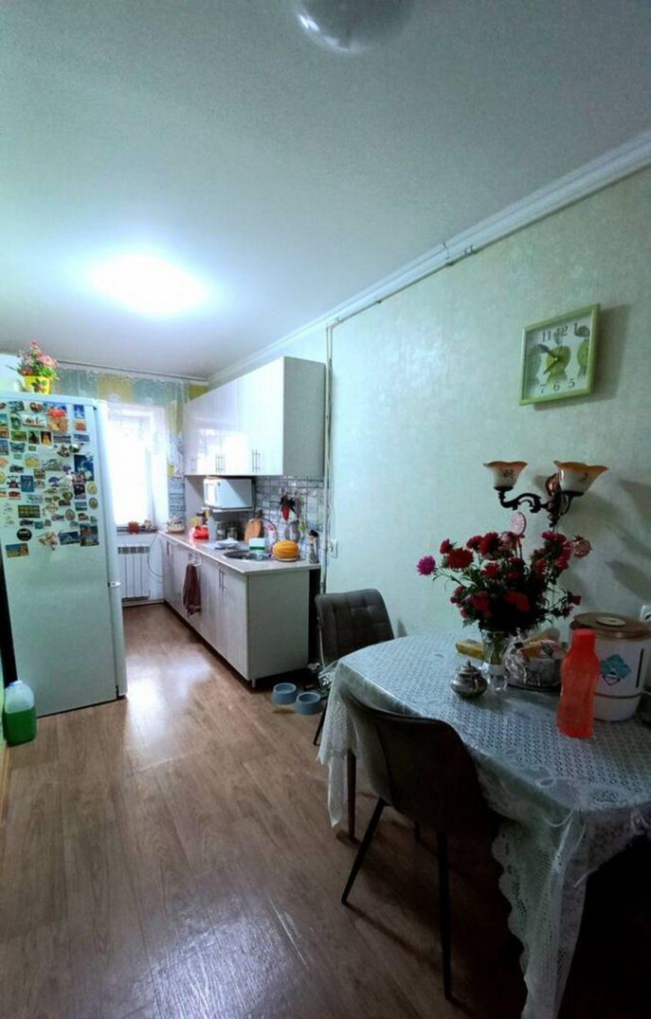 4-комн квартира Пастухова ул, 18