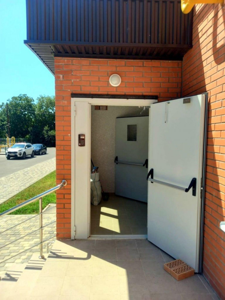 2-комн квартира Пальмиро Тольятти ул, 36