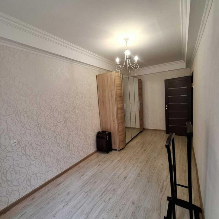 2-комн квартира Аллея Строителей ул, 8