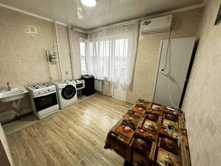 1-комн квартира Ермолова ул, 14к6