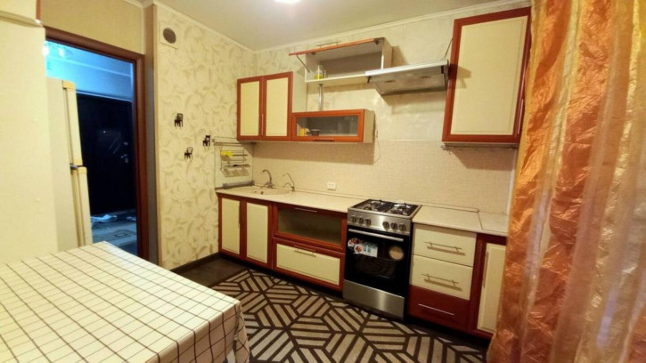 2-комн квартира Новоселов ул, 6