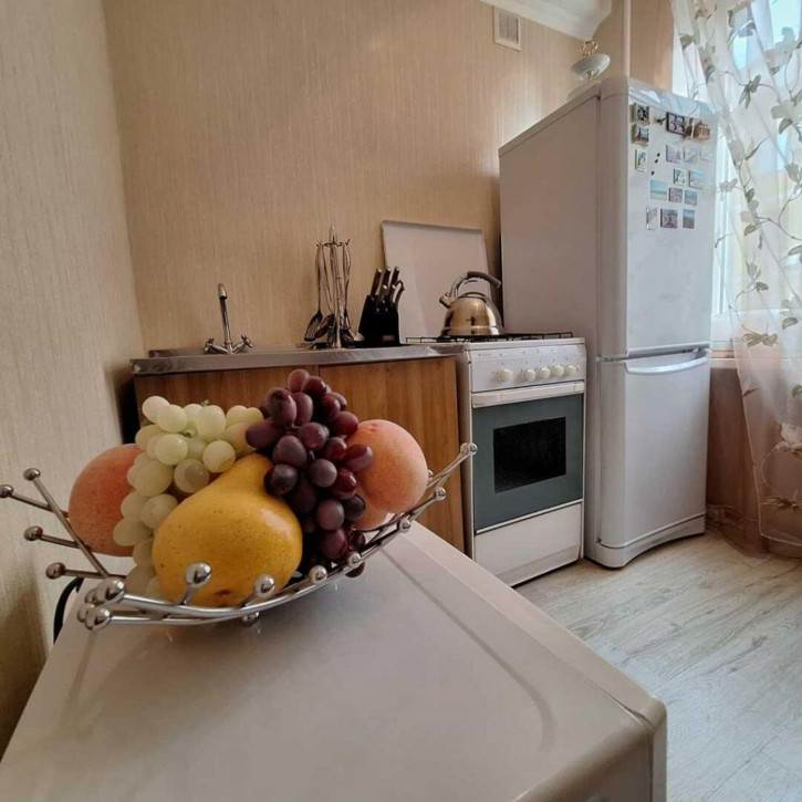 2-комн квартира Аллея Строителей ул, 8