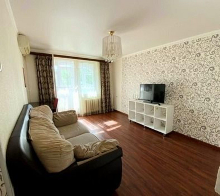 2-комн квартира Дружбы ул, 27
