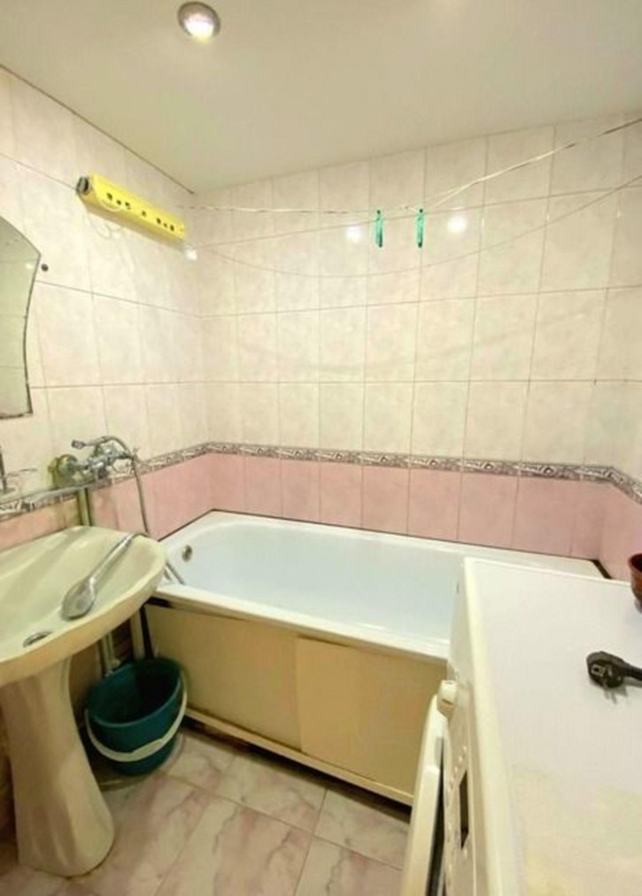 2-комн квартира Дружбы ул, 27
