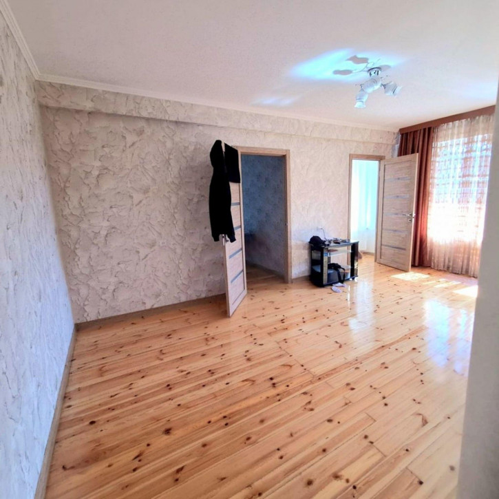 3-комн квартира Аллея Строителей ул, 8