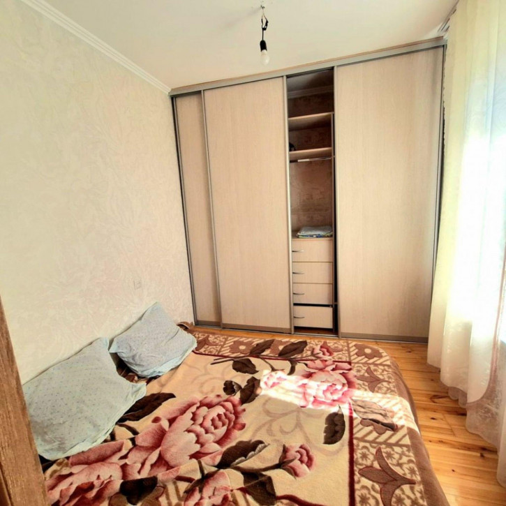 3-комн квартира Аллея Строителей ул, 8