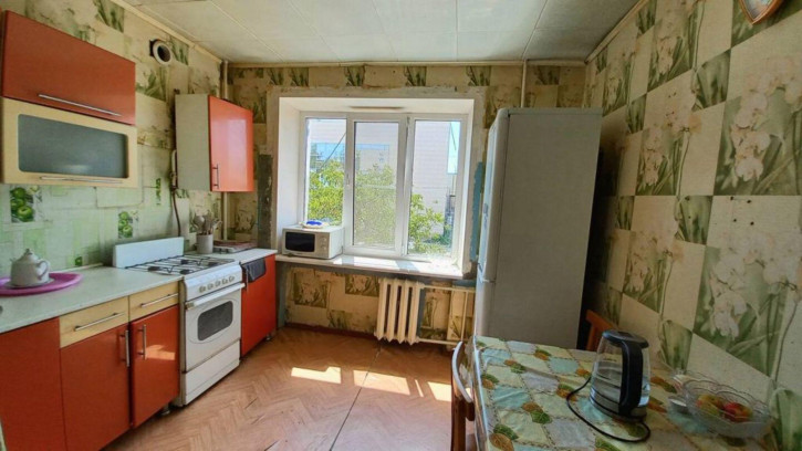 3-комн квартира Дружбы ул, 32