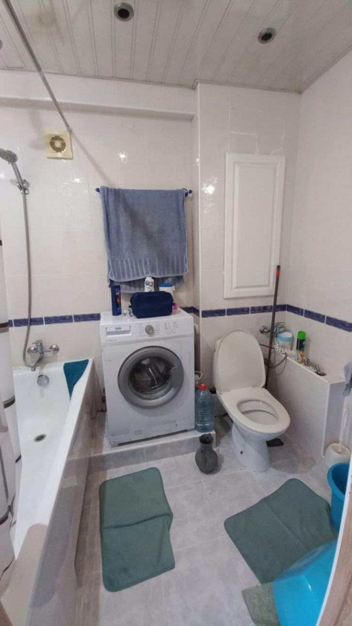 3-комн квартира Аллея Строителей ул, 8