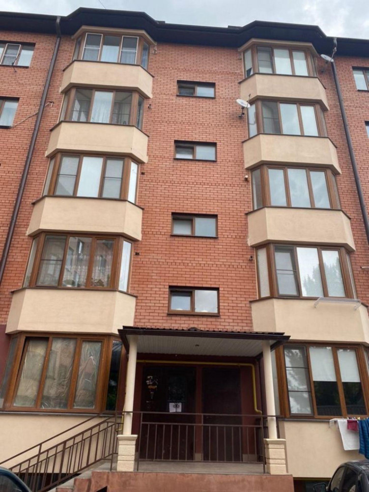 2-комн квартира Анджиевского ул, 102Ак4