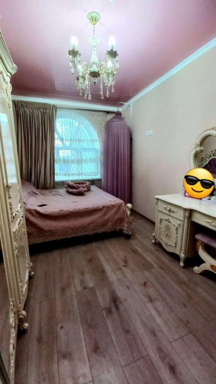 2-комн квартира Новоселов ул, 3