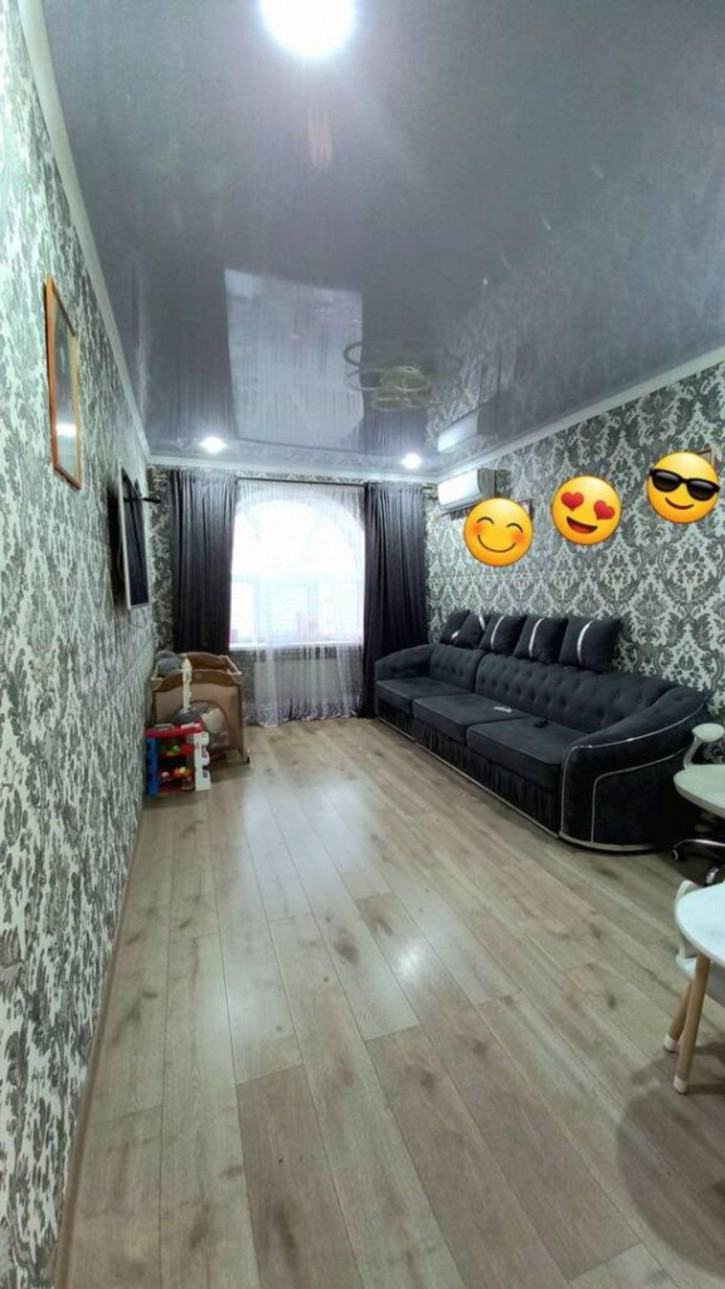 2-комн квартира Новоселов ул, 3