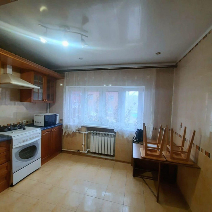 1-комн квартира Нежнова ул, 72 1-комн квартира Нежнова ул, 72