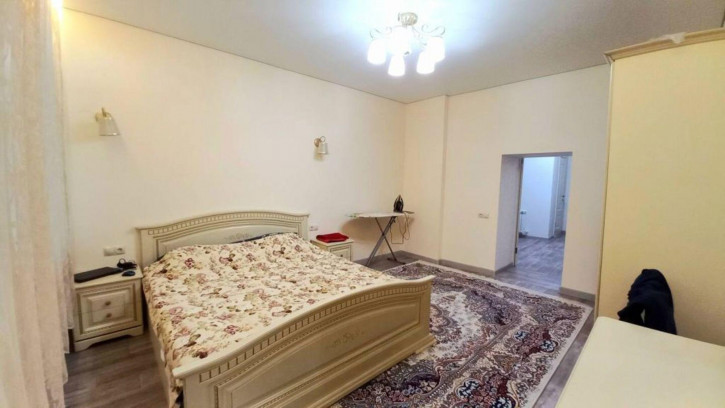 2-комн квартира Калинина ул, 61 2-комн квартира Калинина ул, 61