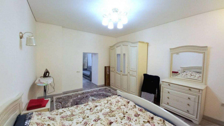 2-комн квартира Калинина ул, 61 2-комн квартира Калинина ул, 61