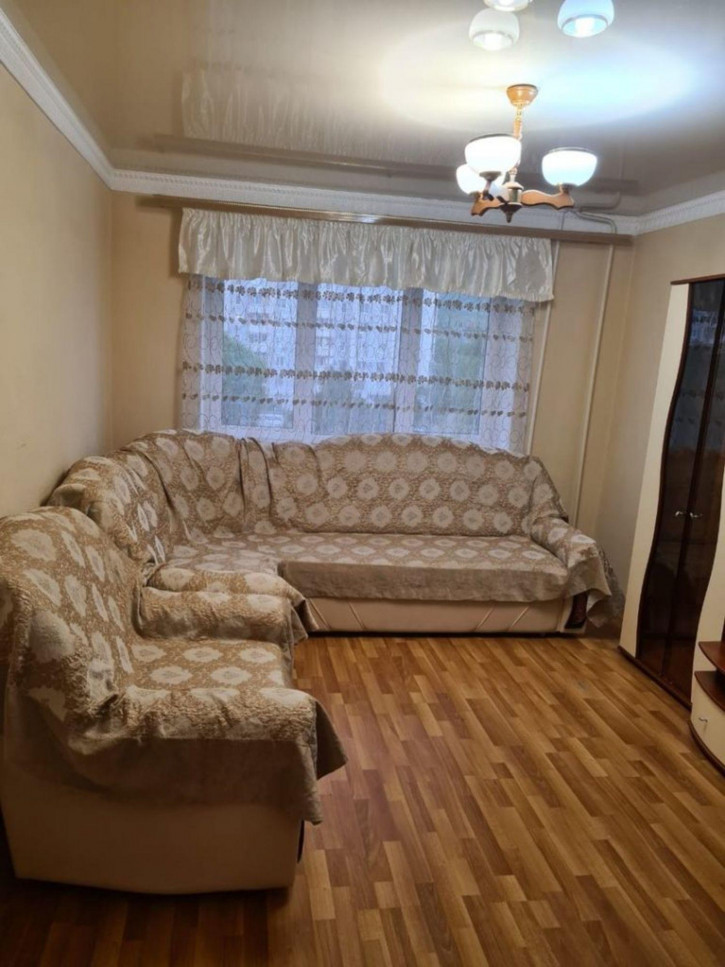 2-комн квартира Адмиральского ул, 8 2-комн квартира Адмиральского ул, 8