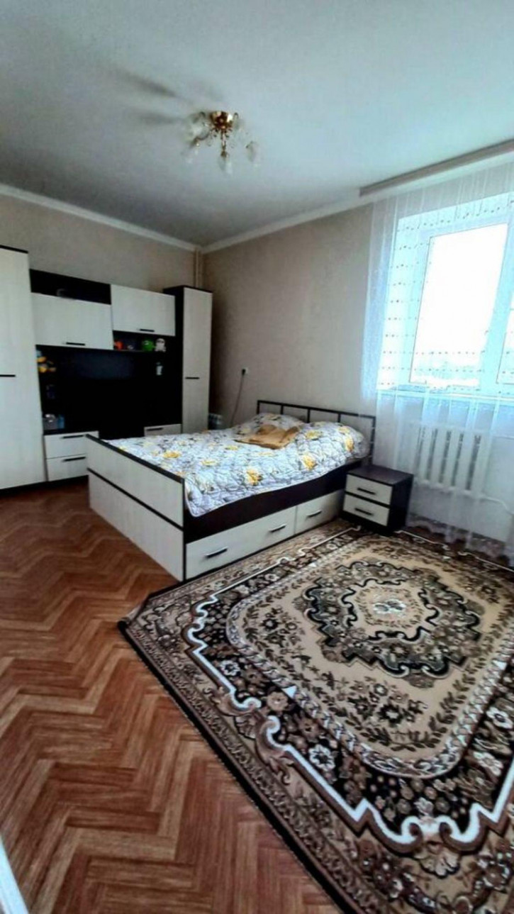 1-комн квартира Нежнова ул, 51/1 1-комн квартира Нежнова ул, 51/1