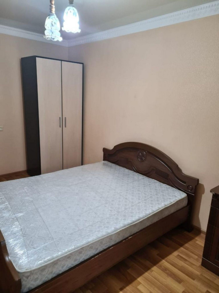 2-комн квартира Адмиральского ул, 8 2-комн квартира Адмиральского ул, 8