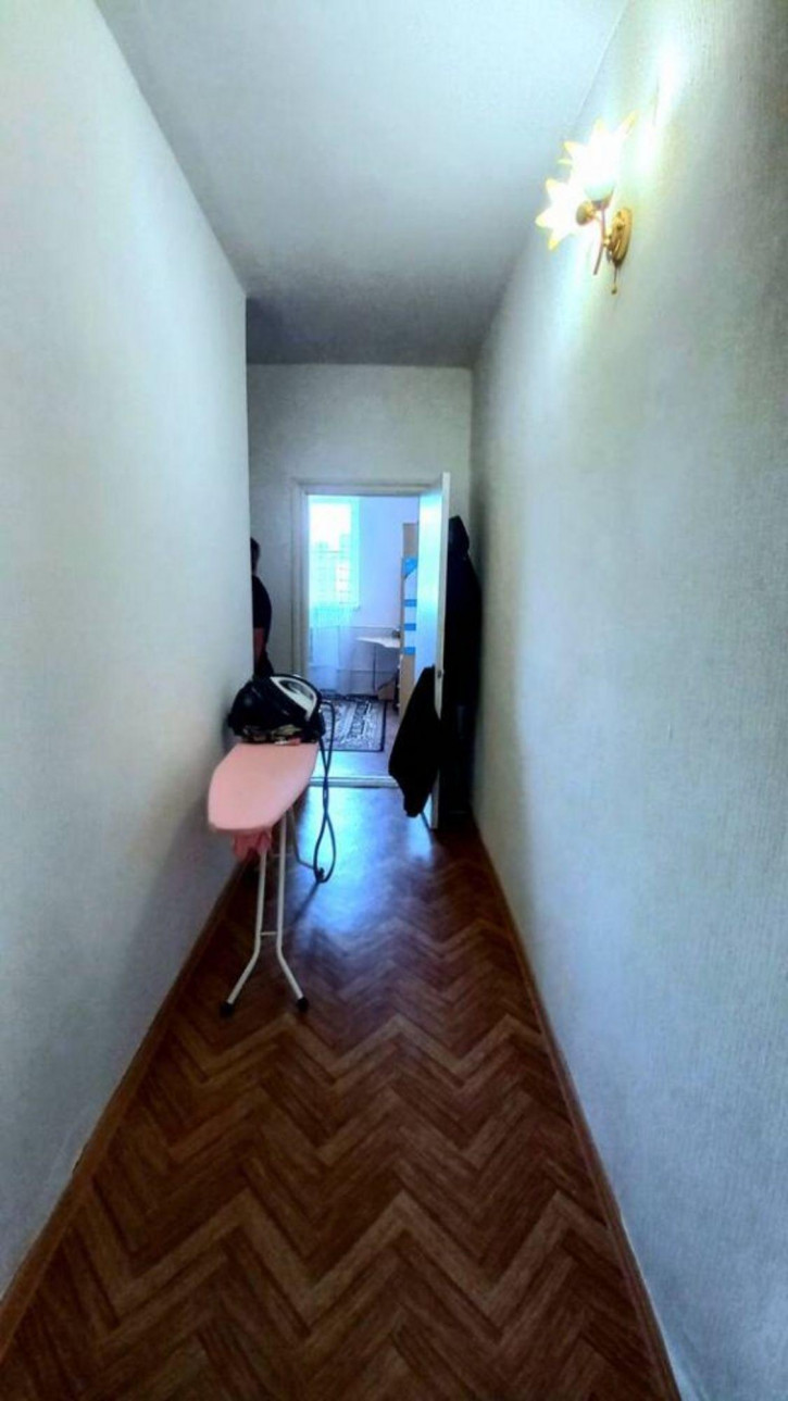 1-комн квартира Нежнова ул, 51/1 1-комн квартира Нежнова ул, 51/1