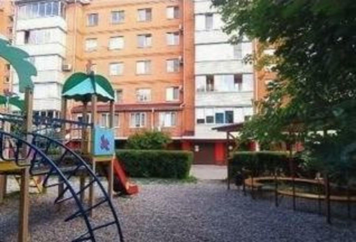 1-комн квартира Нежнова ул, 67к2