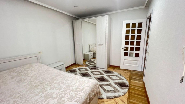 4-комн квартира Мира ул, 39