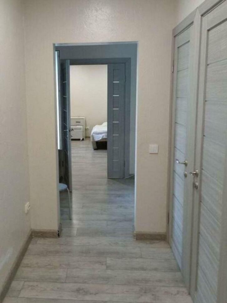 1-комн квартира Нежнова ул, 67к2