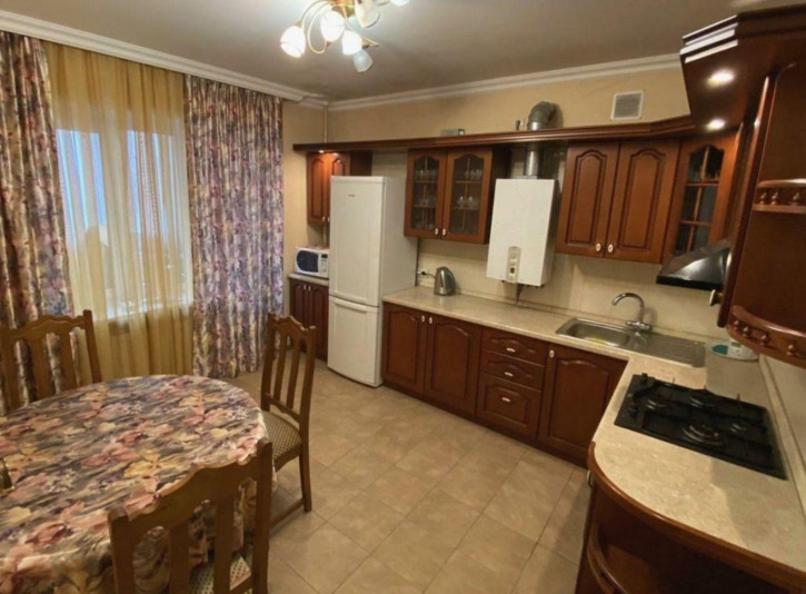 1-комн квартира Нежнова ул, 67к2 1-комн квартира Нежнова ул, 67к2