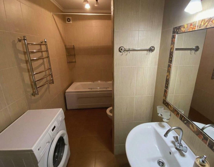 1-комн квартира Нежнова ул, 67к2 1-комн квартира Нежнова ул, 67к2