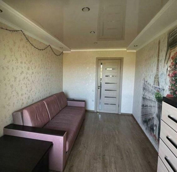 3-комн квартира Адмиральского ул, 33