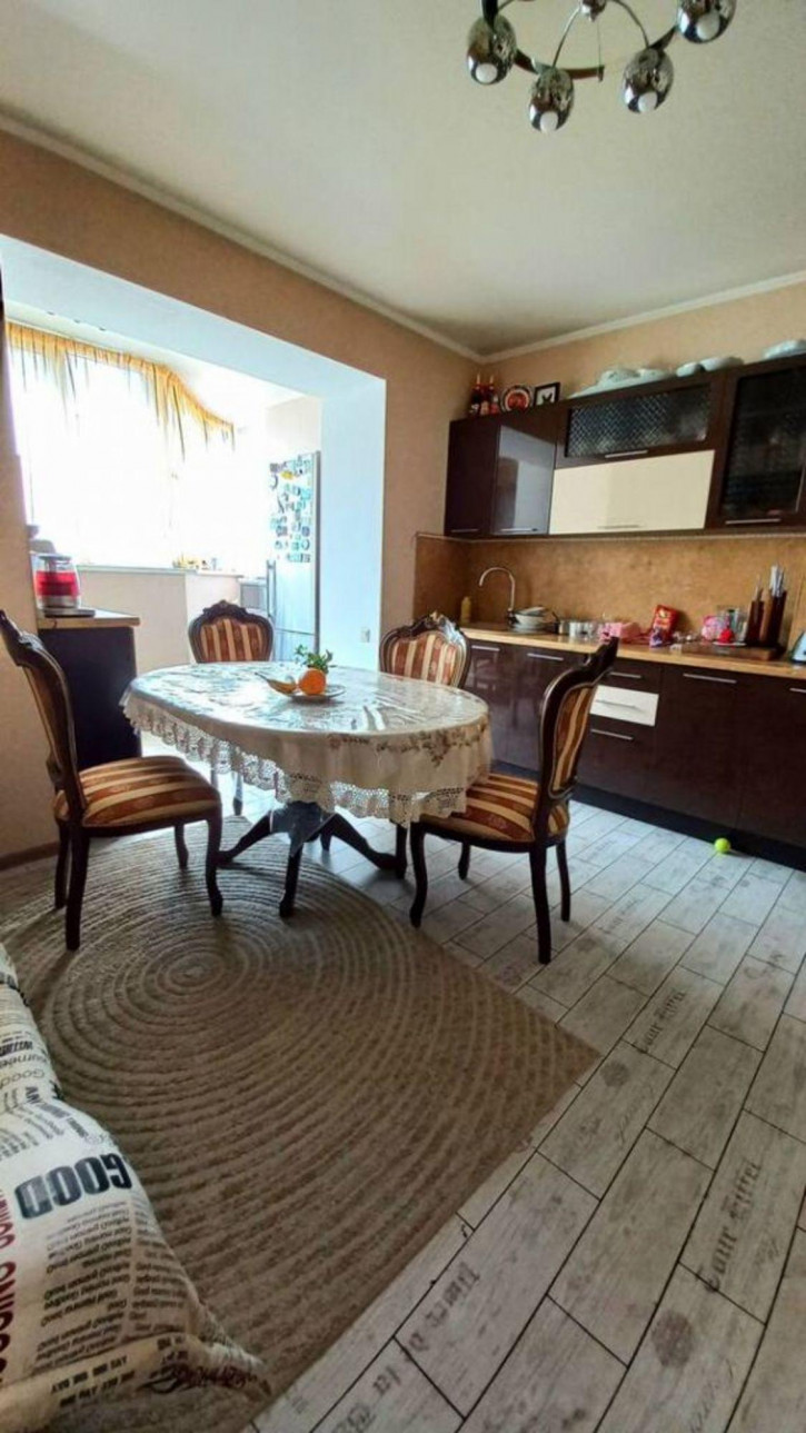 2-комн квартира Оранжерейная ул, 22/2