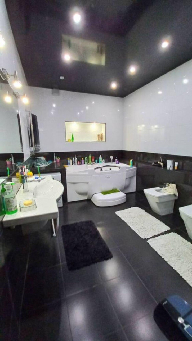 2-комн квартира Оранжерейная ул, 22/2