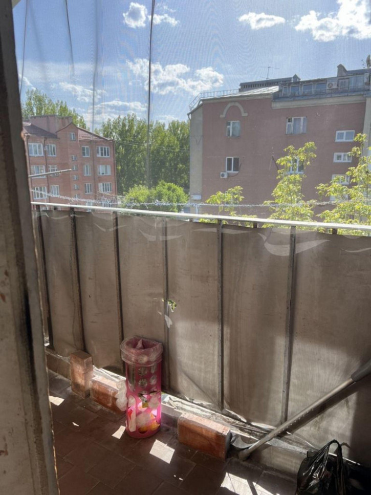 1-комн квартира Нежнова ул, 72