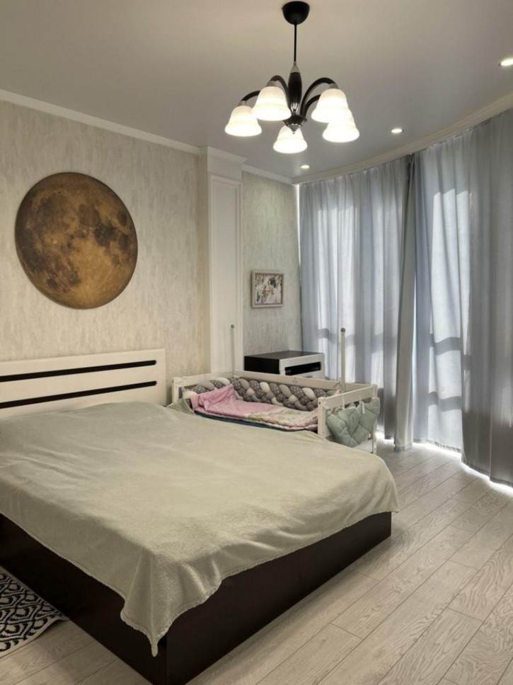 3-комн квартира Нежнова ул, 52