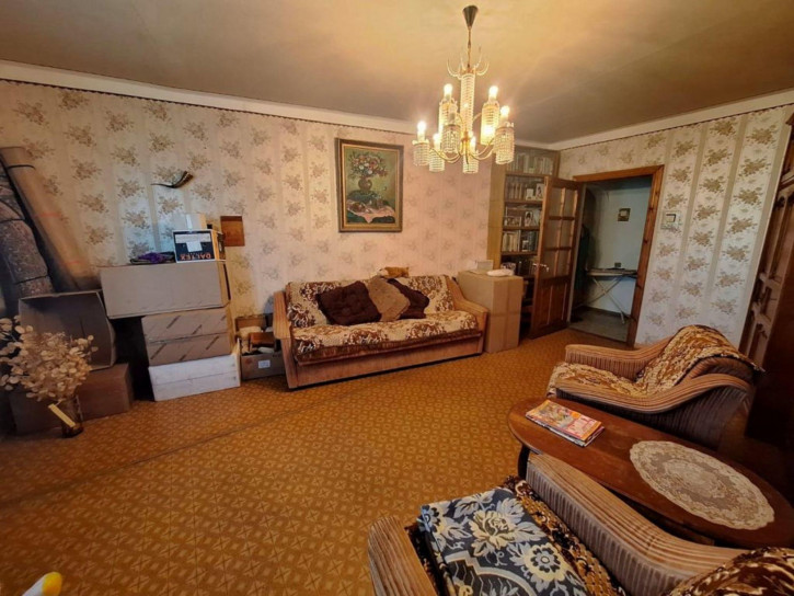 4-комн квартира Панагюриште ул, 18