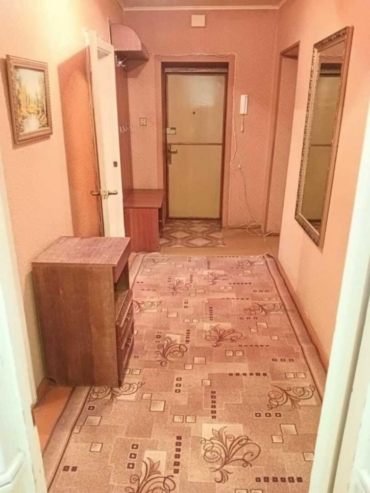3-комн квартира Дружбы ул, 43