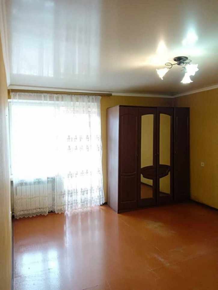 3-комн квартира Дружбы ул, 43