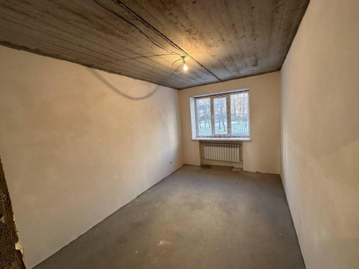 2-комн квартира Кленовая роща ул, 3