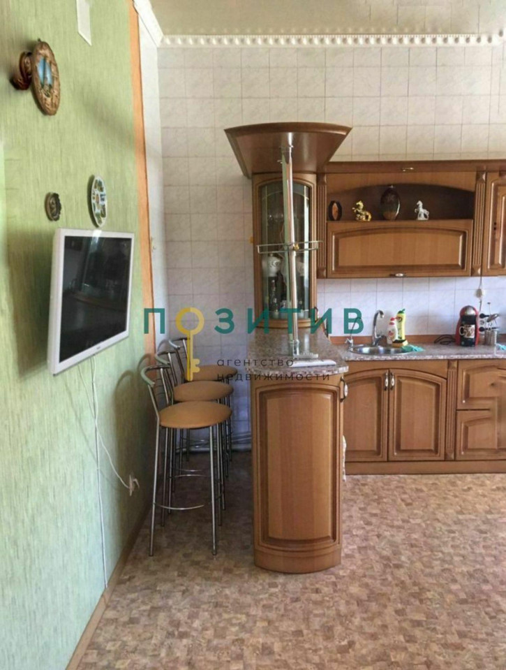 Коттедж/дом Октябрьская ул Коттедж/дом Октябрьская ул
