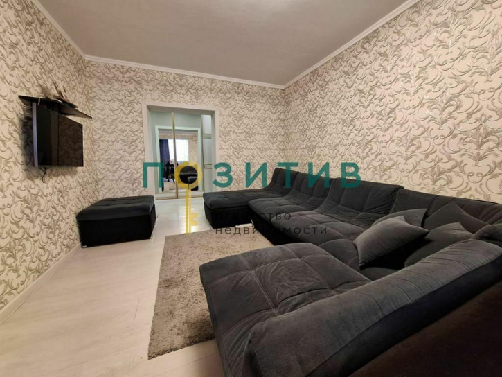2-комн квартира Нежнова ул, 21к3