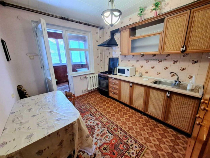 1-комн квартира Крайнего ул, 4