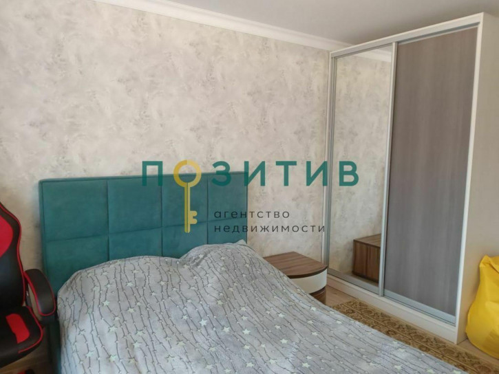 2-комн квартира Новоселов ул