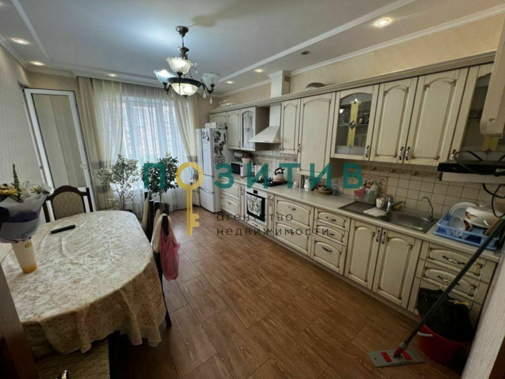 2-комн квартира Бунимовича ул, 19